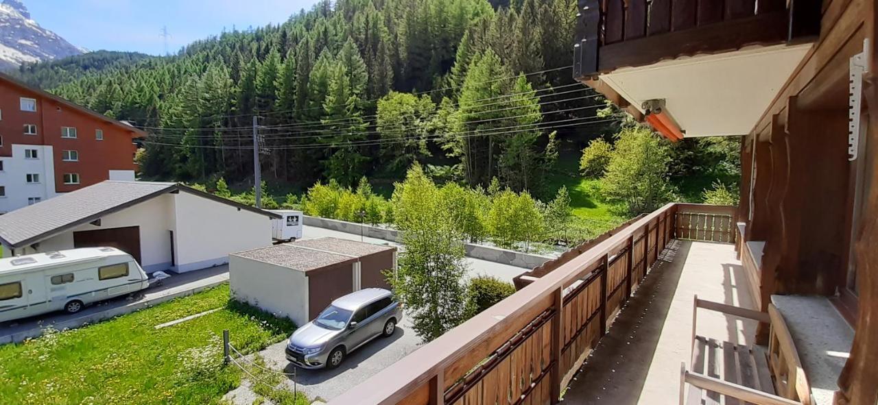 Free Cable Car & Bus In The Summer Haus L'Oree Саас-Грунд Экстерьер фото